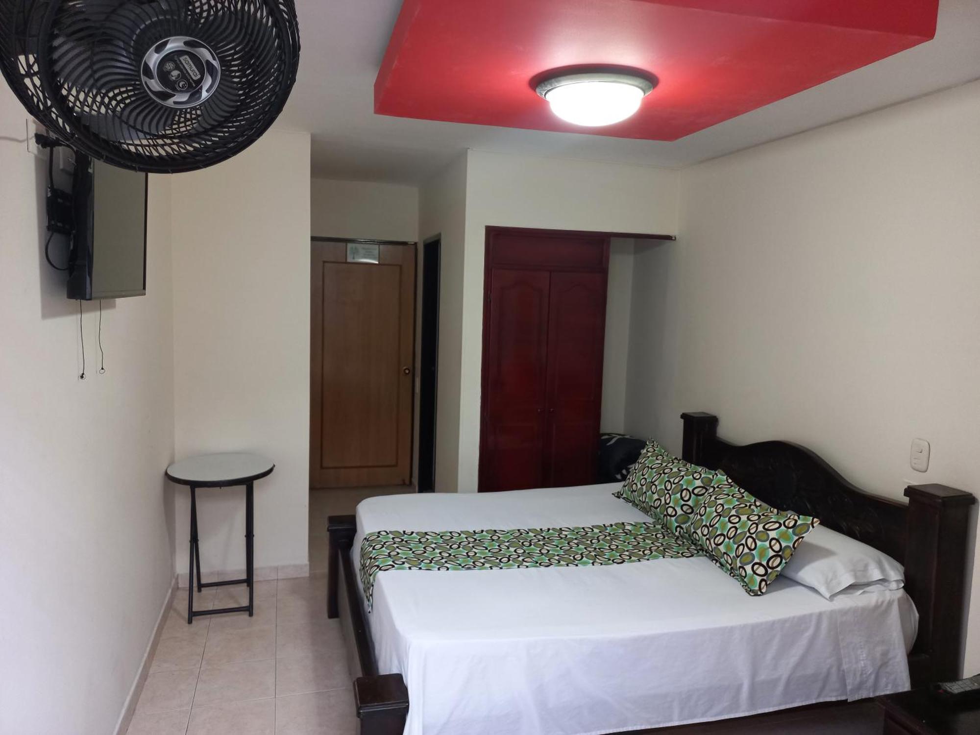 פריירה Hotel Los Tunjos מראה חיצוני תמונה